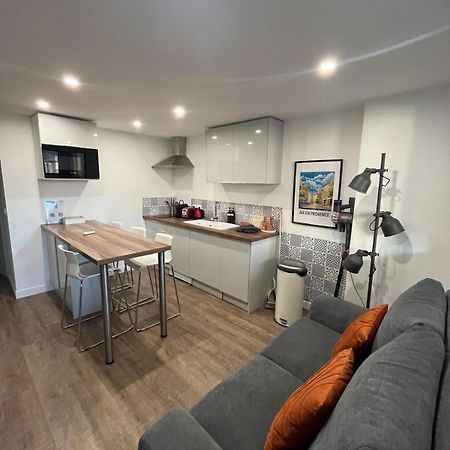 L'Amandier - Joli Appartement T3 Neuf Centre Ville A 2 Pas De La Rotonde Mirabeau Et Des Allees Provencales エクス＝アン＝プロヴァンス エクステリア 写真