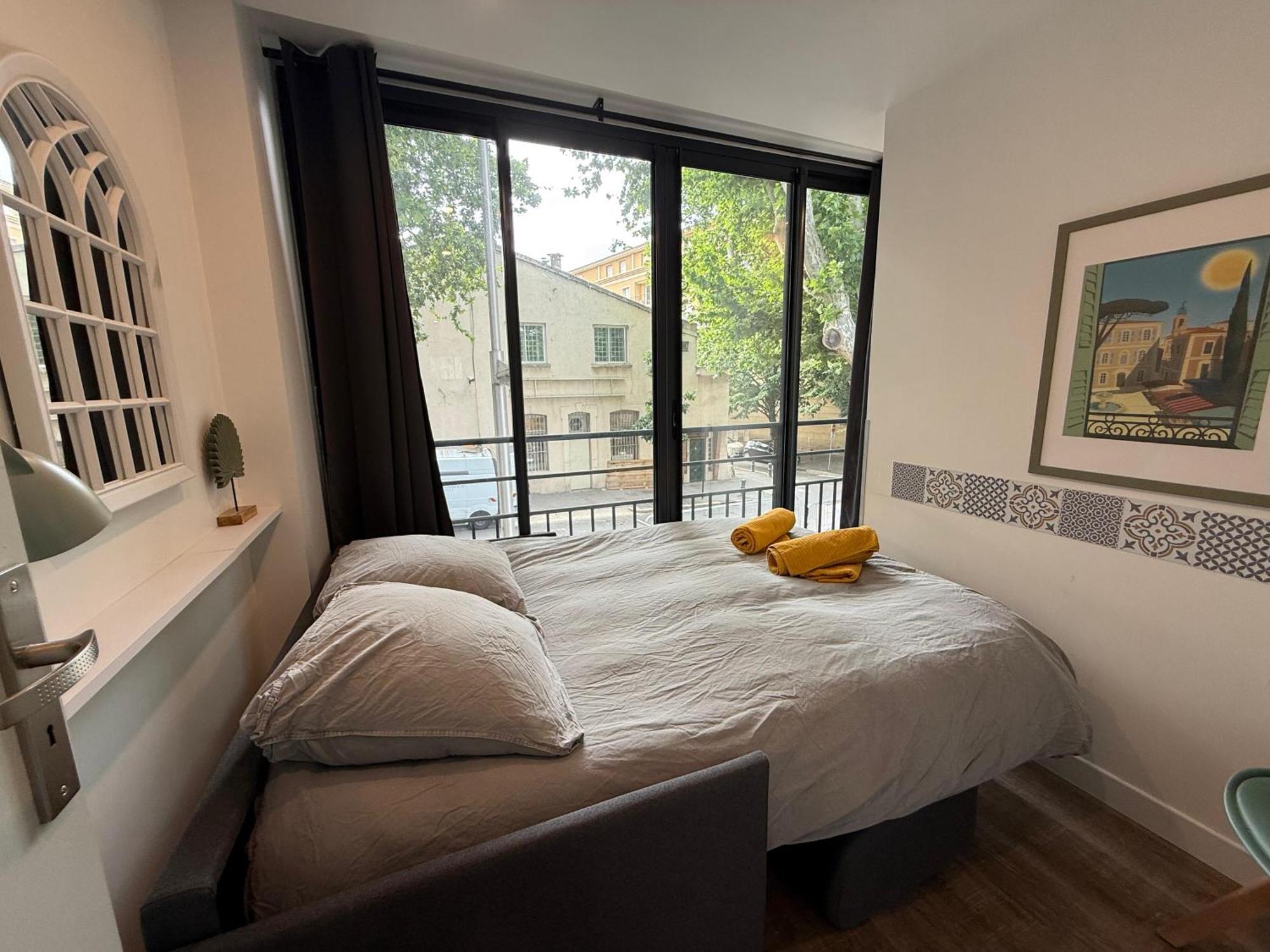 L'Amandier - Joli Appartement T3 Neuf Centre Ville A 2 Pas De La Rotonde Mirabeau Et Des Allees Provencales エクス＝アン＝プロヴァンス エクステリア 写真
