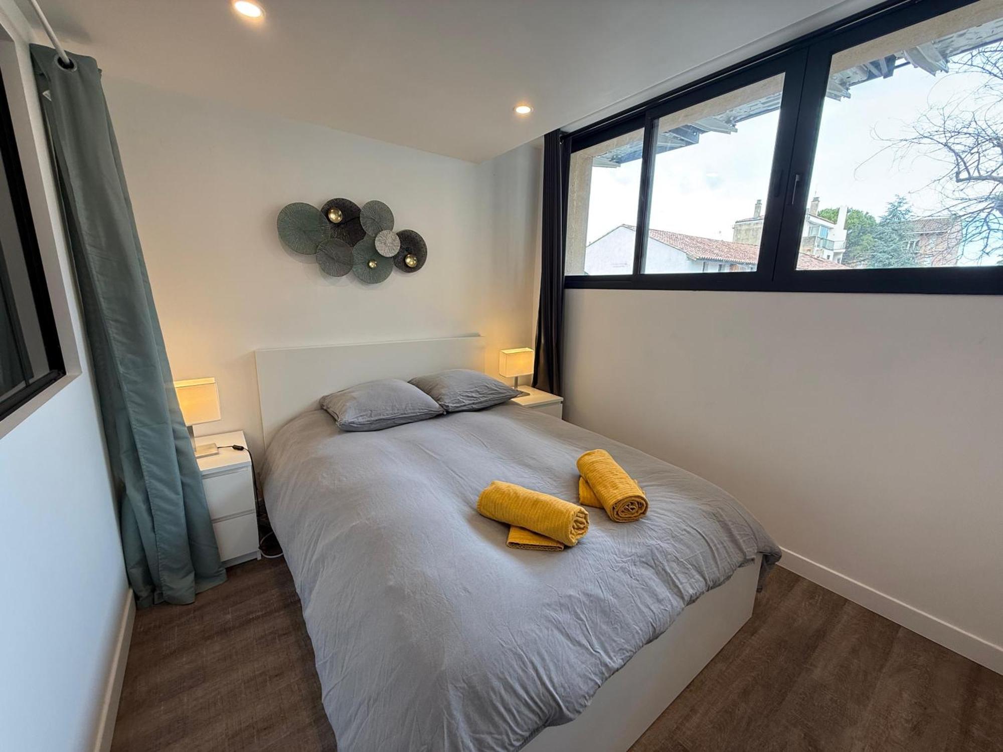 L'Amandier - Joli Appartement T3 Neuf Centre Ville A 2 Pas De La Rotonde Mirabeau Et Des Allees Provencales エクス＝アン＝プロヴァンス エクステリア 写真